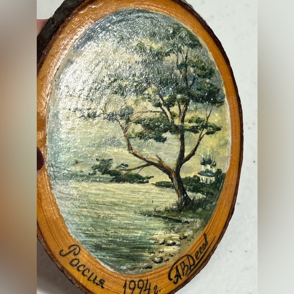 VTG 1994 Hand Painted Wood Slice Poccua Signed ABDeed Ornament Souvenir - Picture 10 of 12